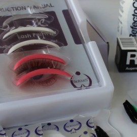 Perma Lash Curler (001)